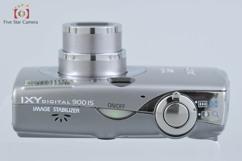 Canon IXY Digital 900 IS Silver 7.1 MP Digital Camera [Very