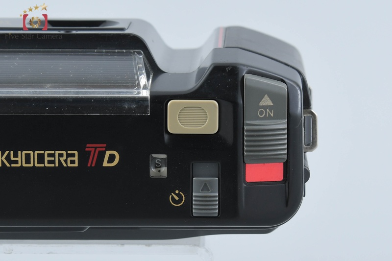 Kyocera TD Carl Zeiss Tessar 35/3.5 T* Black 35mm Point