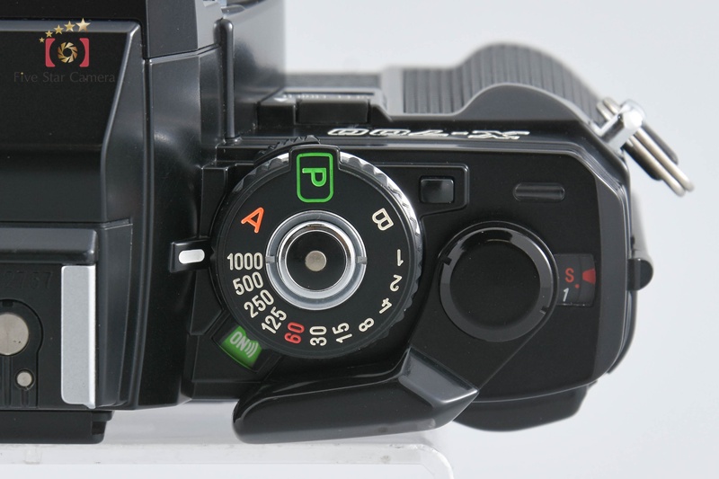 Minolta X-700 35mm SLR Film Camera + MD ROKKOR 35-70mm f/3.5